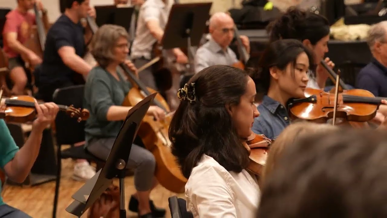 Dvoř&aacute;k&rsquo;s Symphony No. 9, &ldquo;From the New World,&rdquo; in Rehearsal (Met Orchestra)