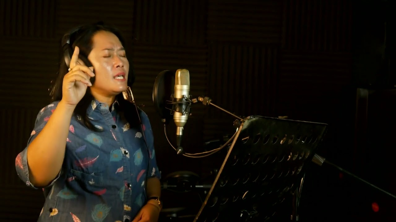 INDAH RENCANAMU cover By Indri Astuti