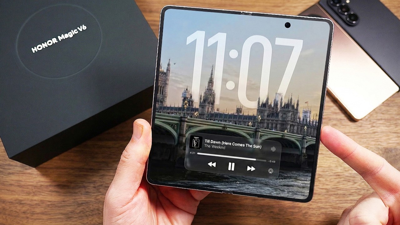 HONOR Magic V6 - Don't Care About Z Fold 8! BETTER