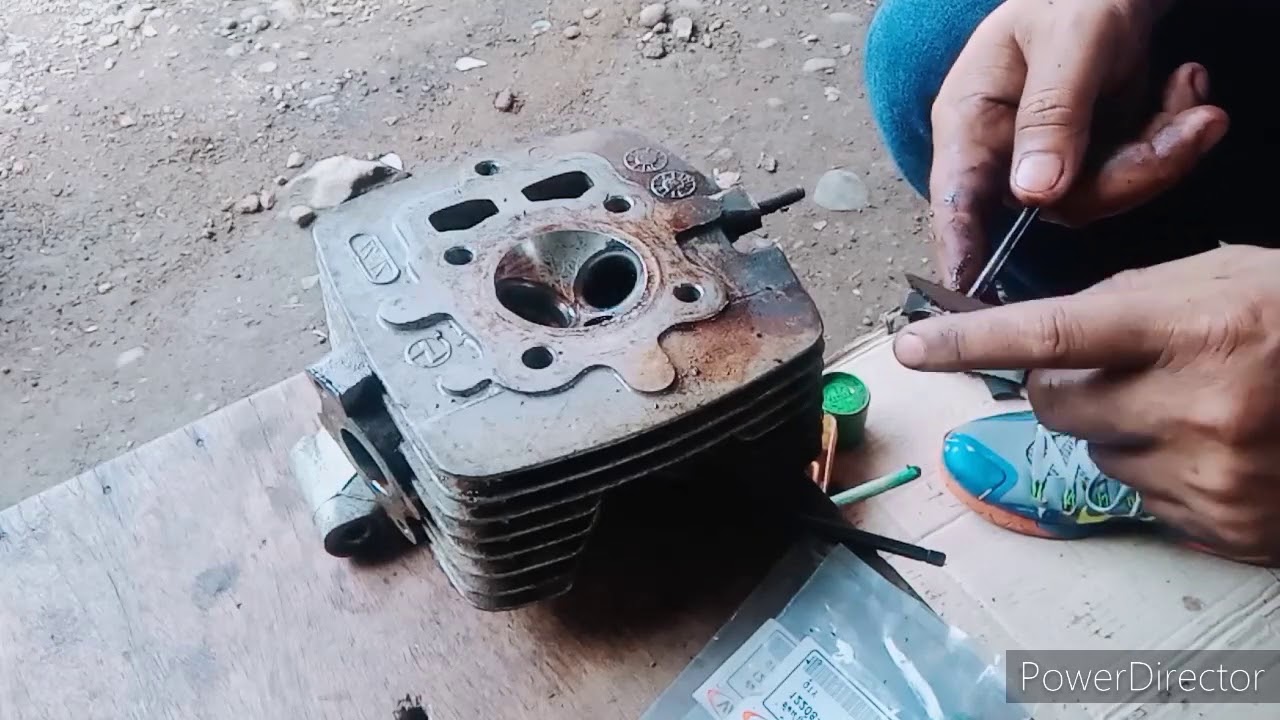Paano magpalit ng Valve seal ng RUSI 125,150...WATCH TILL THE END..