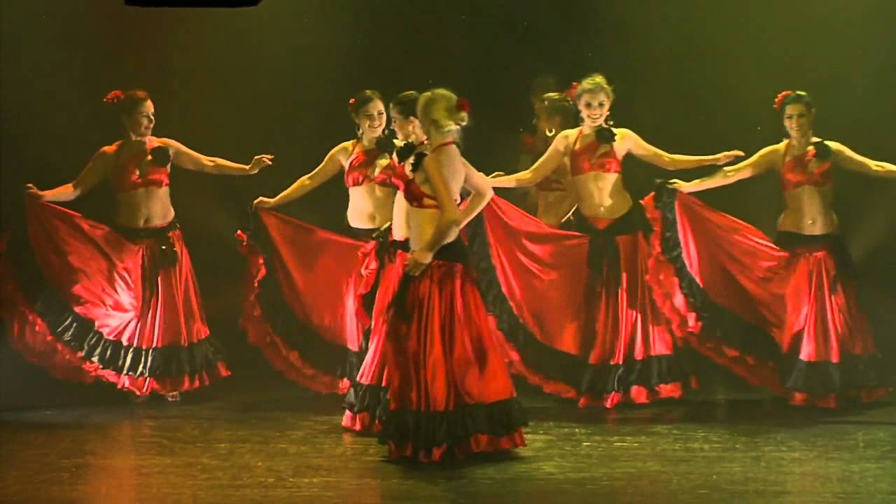 Spanish dance: 