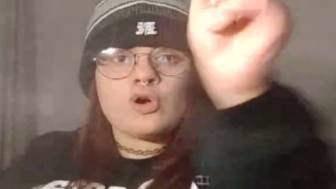 HARASSING RANDOM STREAMERS