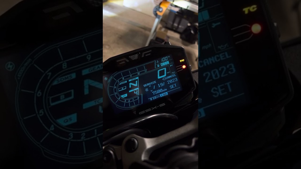 2022 Suzuki GSX S1000 service light reset.