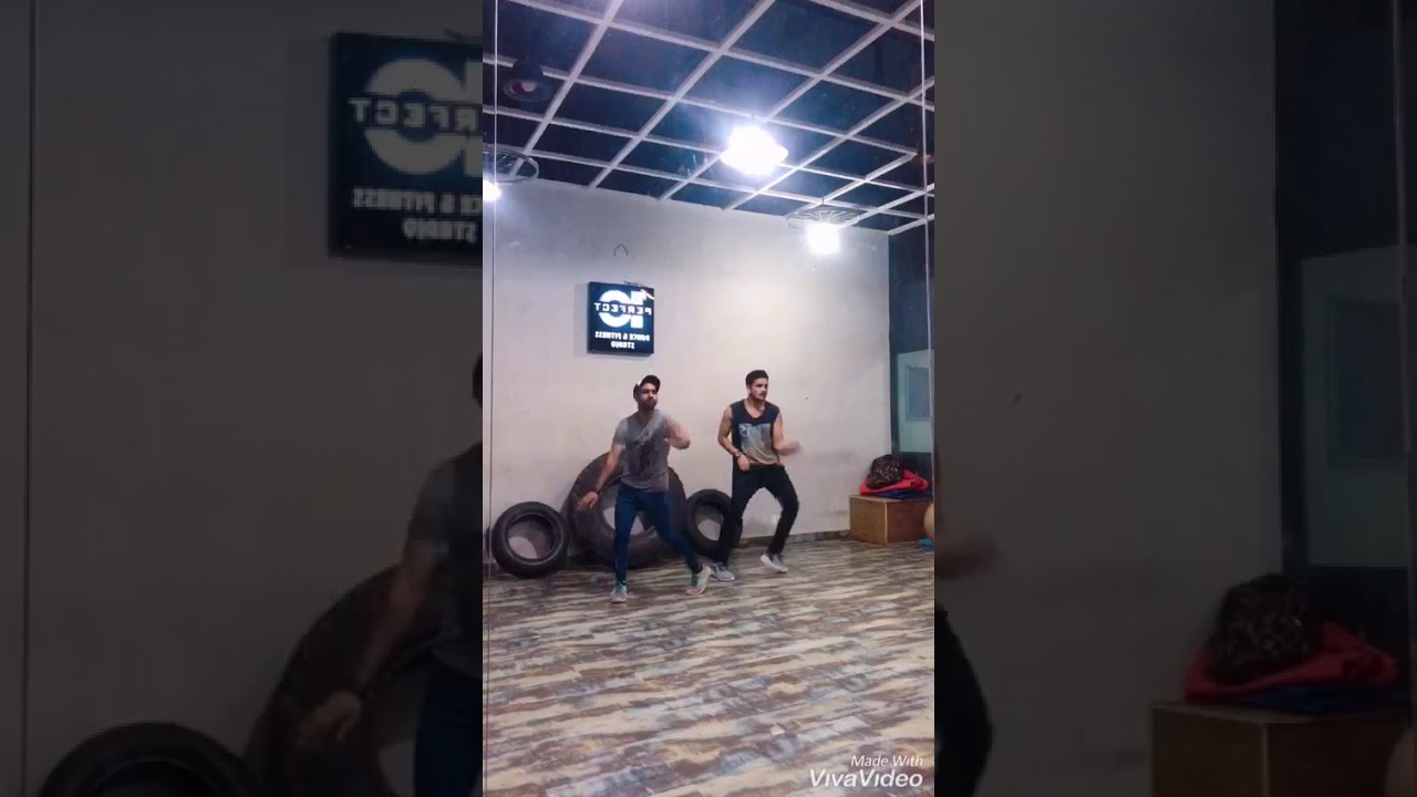 Raja yadav n Majid dance on ghunghroo