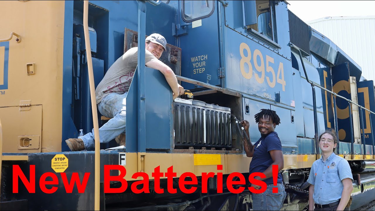 SRM 8954 SD45-2—New Batteries Going In