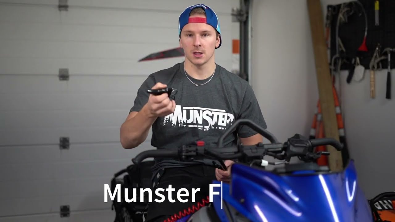 Munster Finger Throttle Installation to Mountain Max (ENGLISH SUBTITLES)