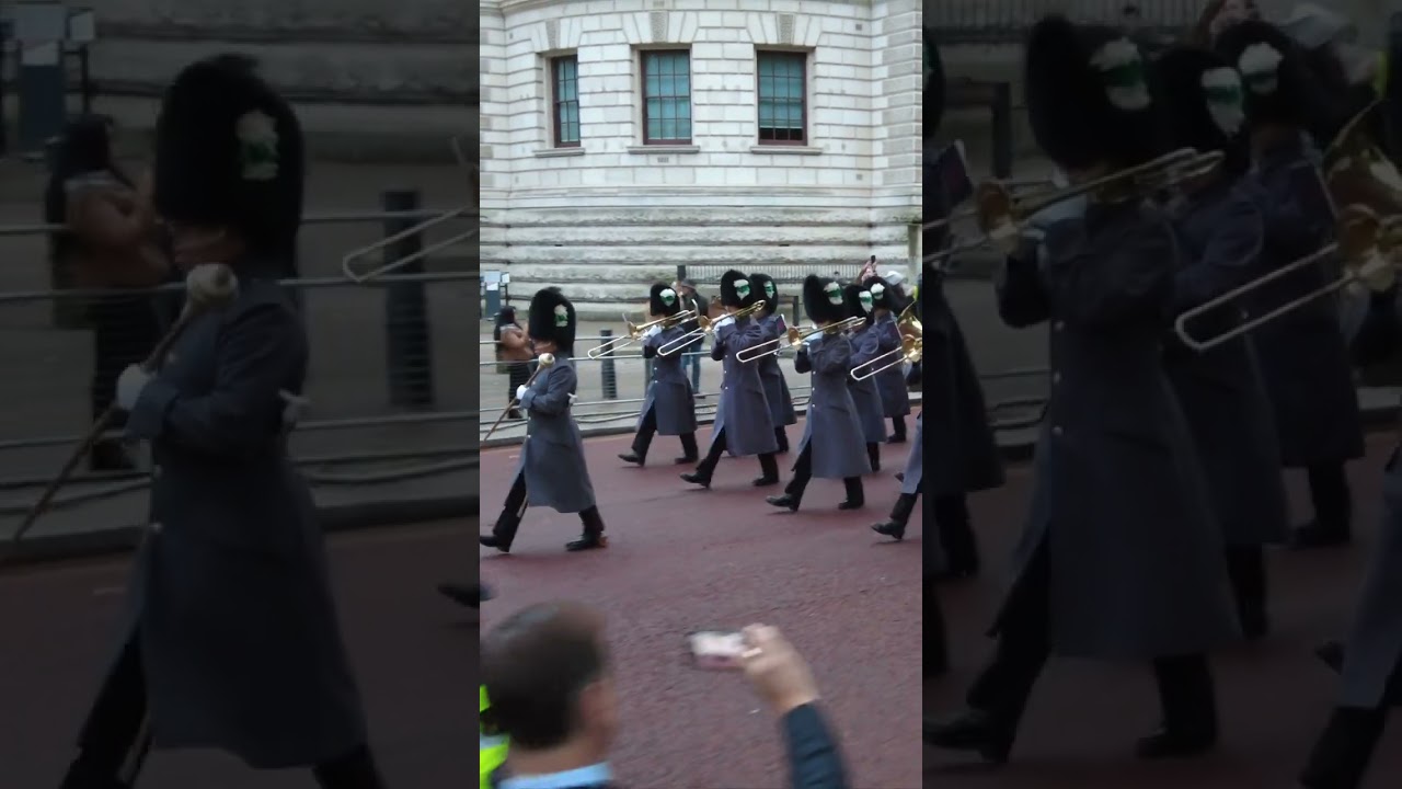Band of The Welsh Guards: #calonlan #militaryband #remembrancesunday #shorts #Wales #London