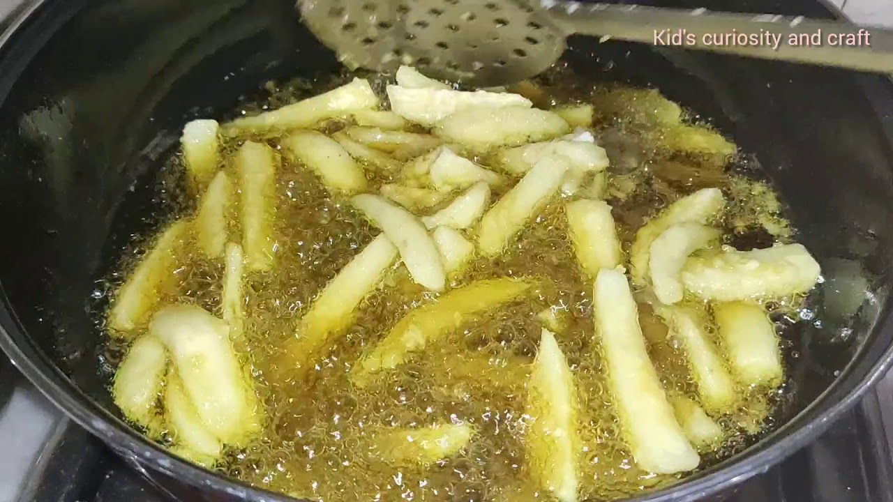 How to make Crispy Honey Chilli Potatoes with Sesame Seed ( Recipe )