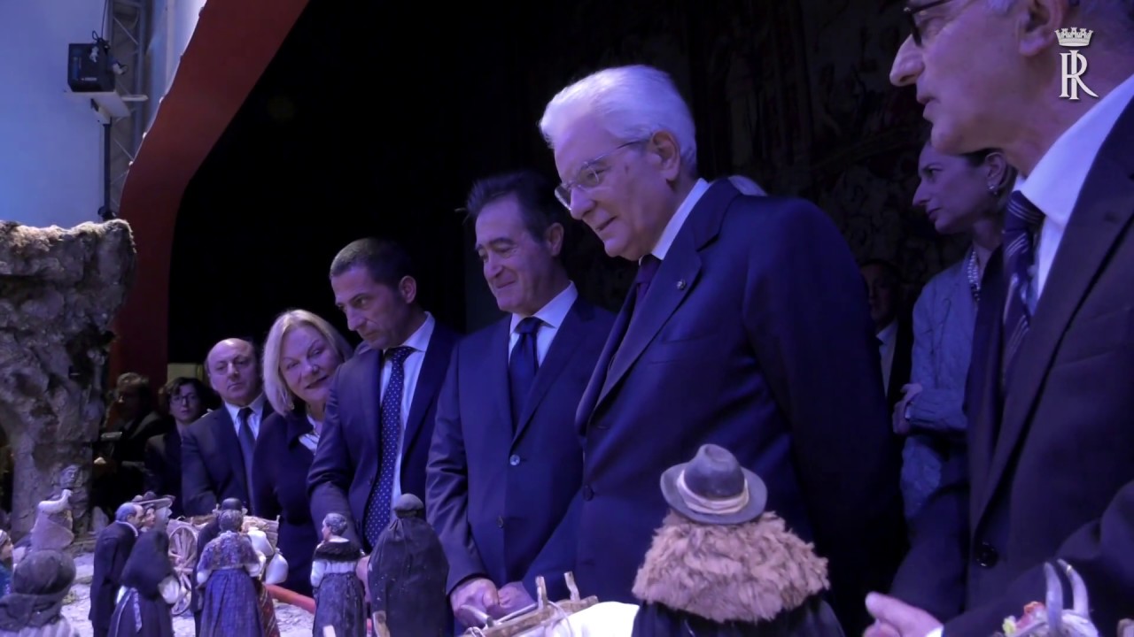 Mattarella inaugura Il presepe della Basilicata nel Palazzo del Quirinale