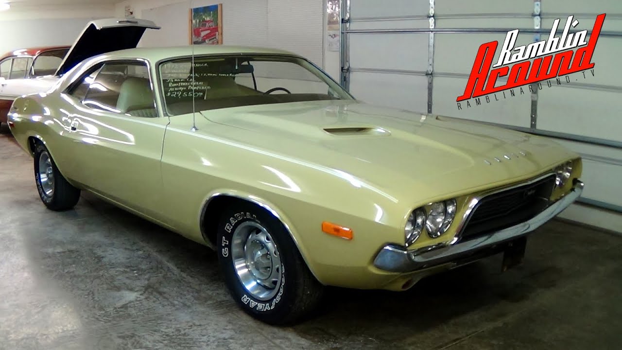1972 Dodge Challenger 340 Six-Pack V8 at Country Classic Cars