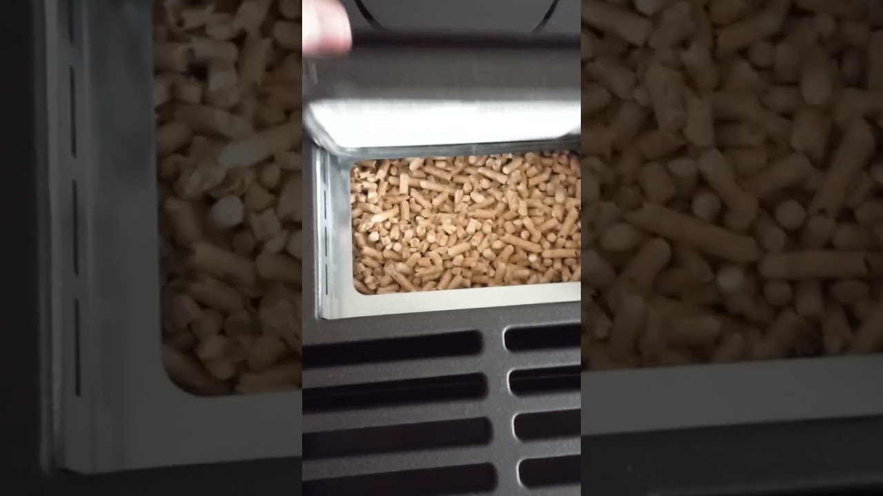 Piecyk ,kominek na pellet Cadel Sound 7 PS WiFi