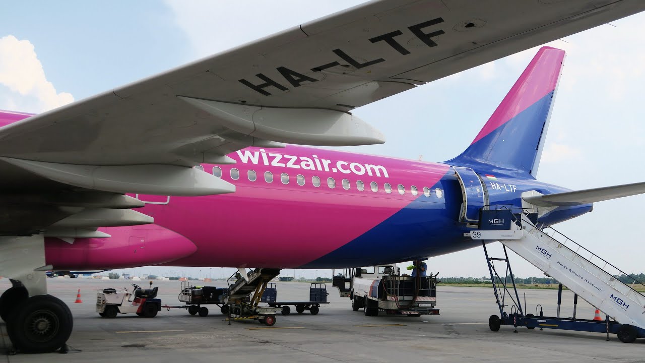 Airbus A321-200 а/к Wizz Air | Рейс Санкт-Петербург - Будапешт