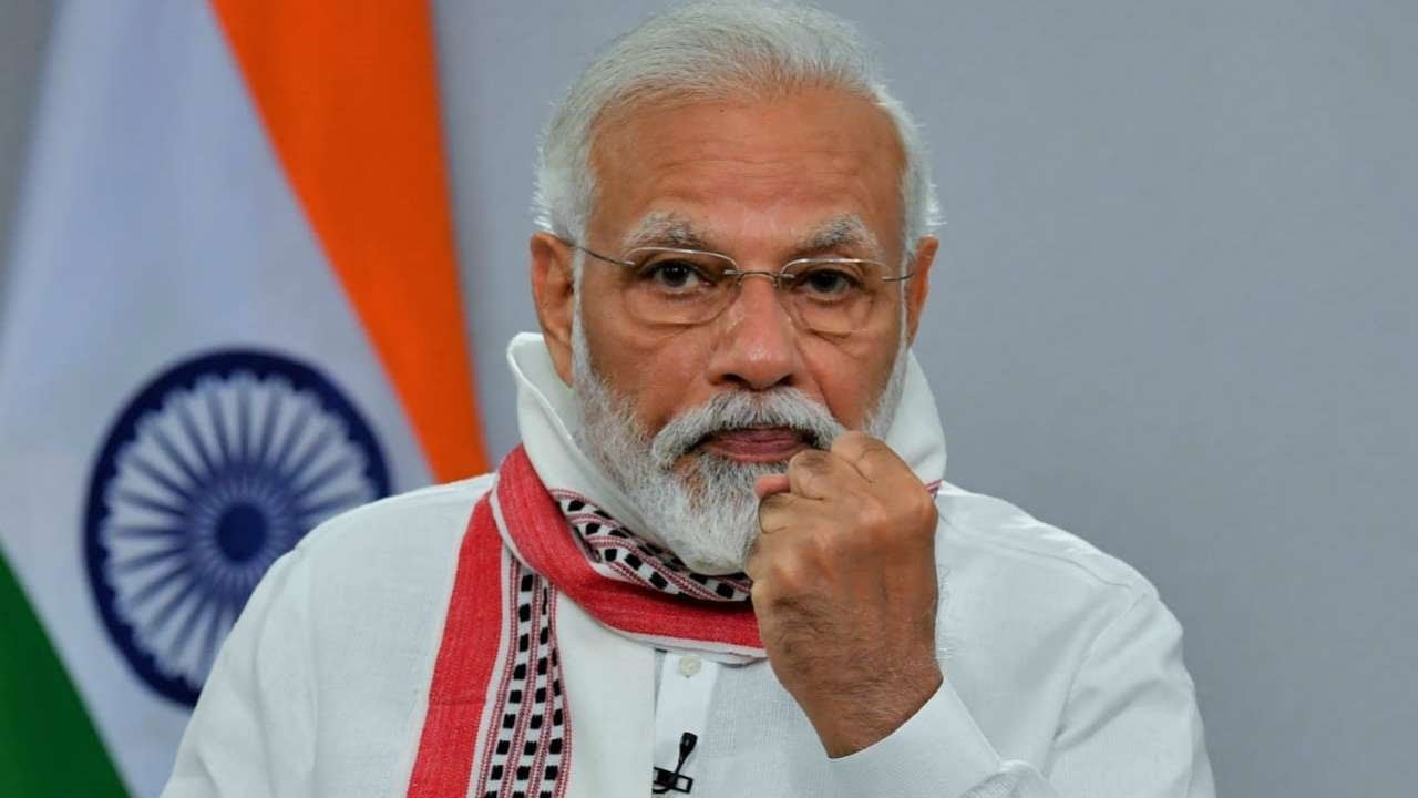 PM Narendra Modi addresses public meeting in in Purulia, West Bengal  |Oneindia News