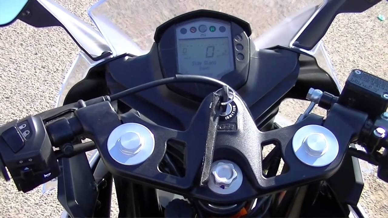 A2 shootout! KTM RC390 vs Ninja 300 vs Honda CBR300R / CBR500R | Group Test