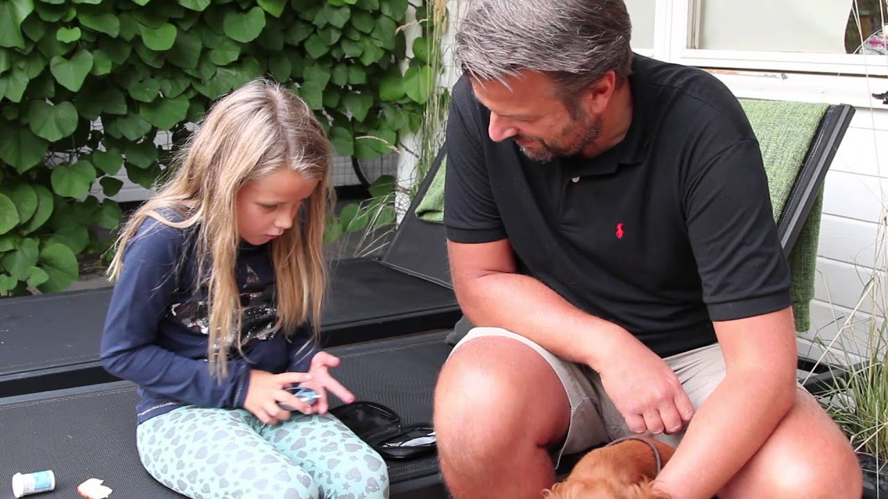 En helt vanlig ovanlig familj - augusti