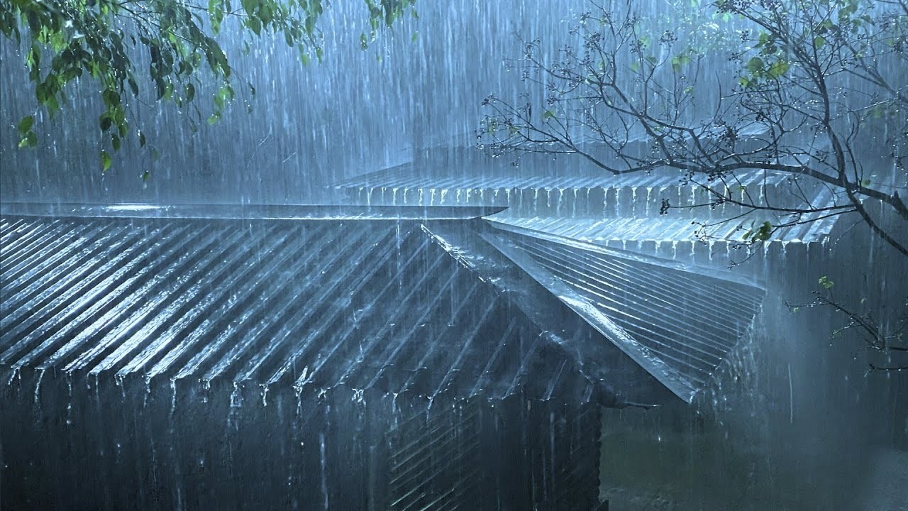 Break Insomnia with Strong Hurricane, Powerful Rain, pounding Thunder & Raging Winds at Stormy Night