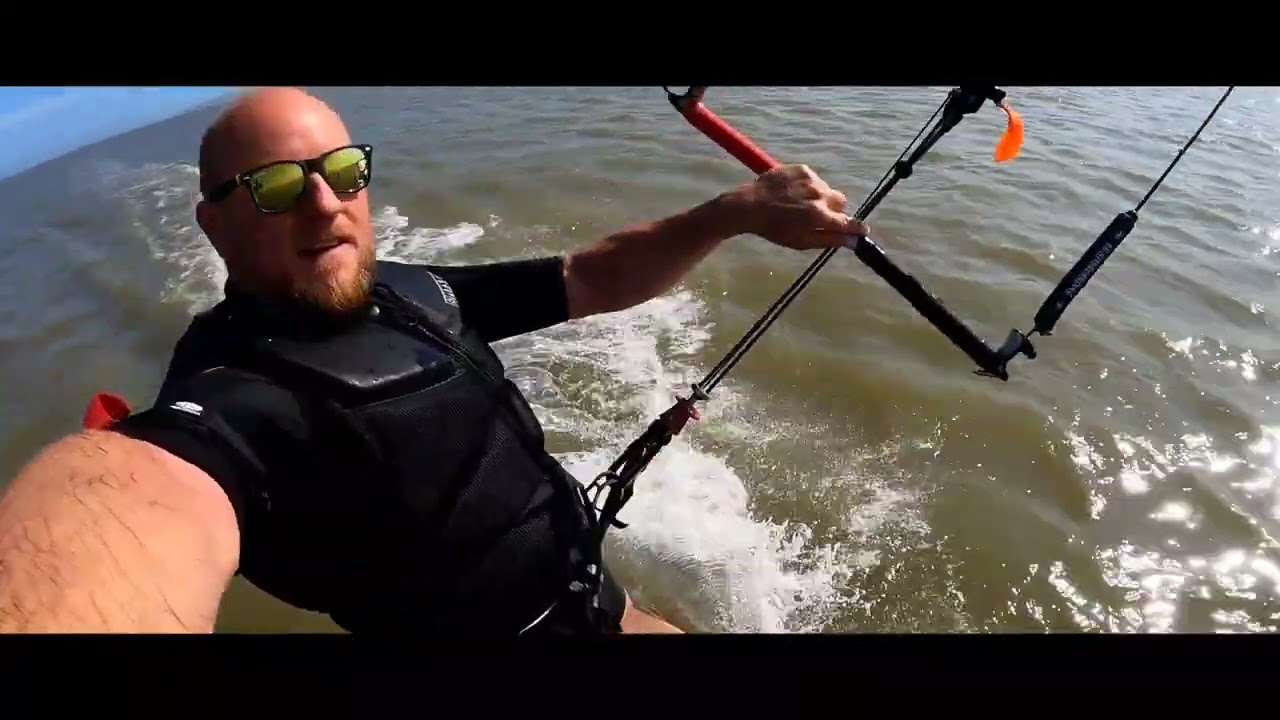 Tiki Ohoui 230 et Flysurfer soul 15 à Sainte-Cécile Camiers