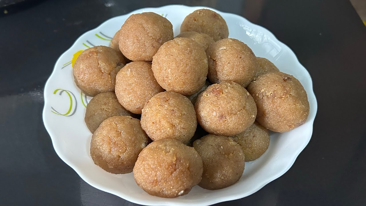 মুড়ি দিয়ে মতিচোরের লাড্ডু 😋🍡 | এত সহজ রেসিপি, ১ বার দেখলেই বানাবেআনাতে পারবেন!