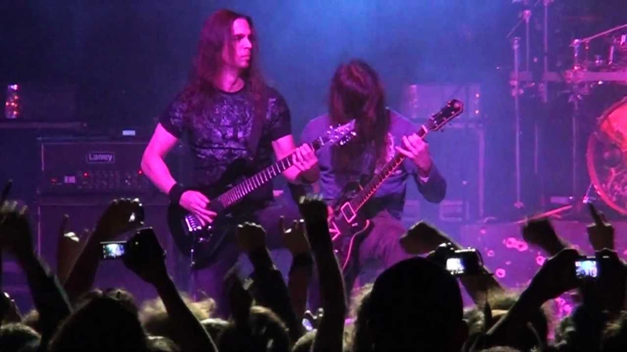 ANGRA - Viderunt Te Aquæ / Arising Thunder HD (Chile 2011)