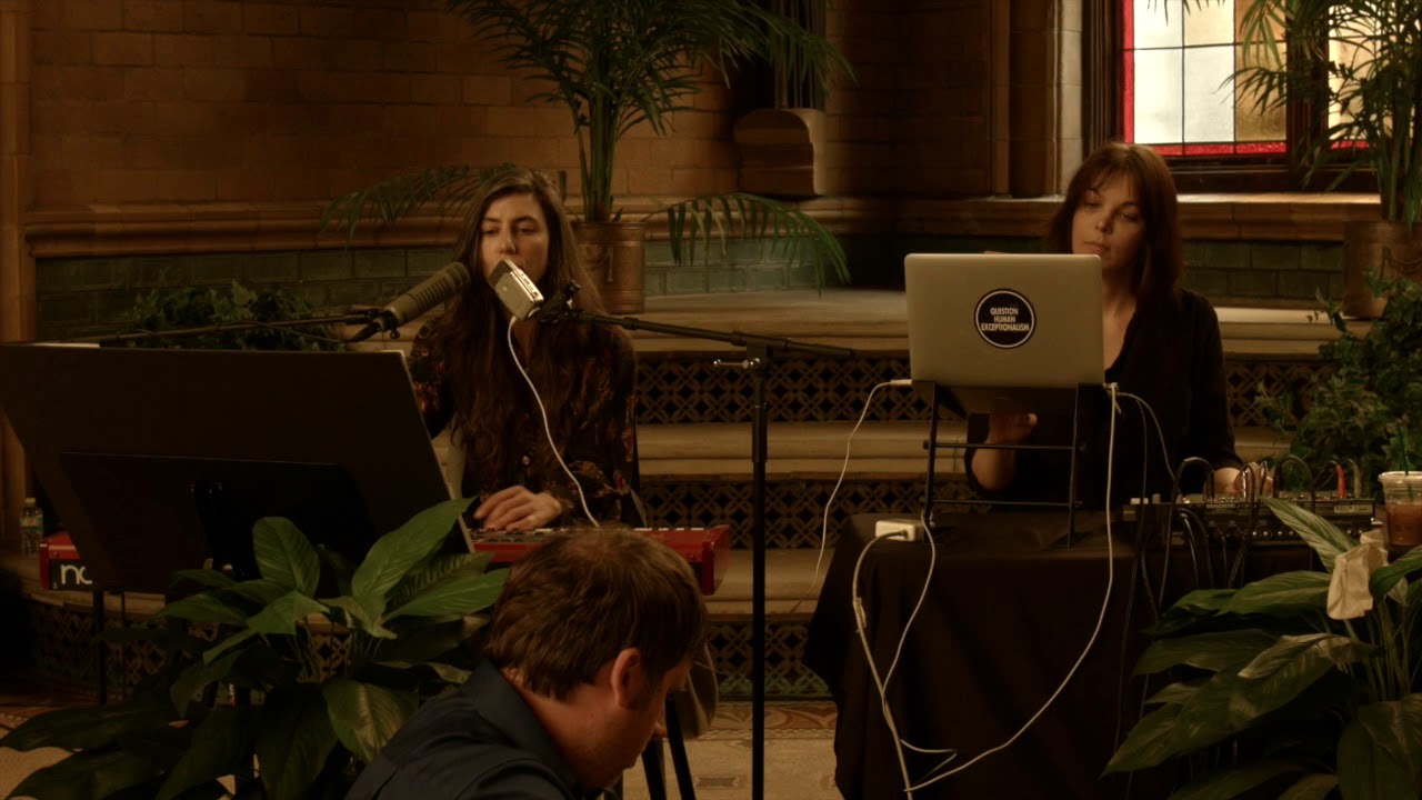 Olivia Block & Julia Holter: Whenever the Breeze