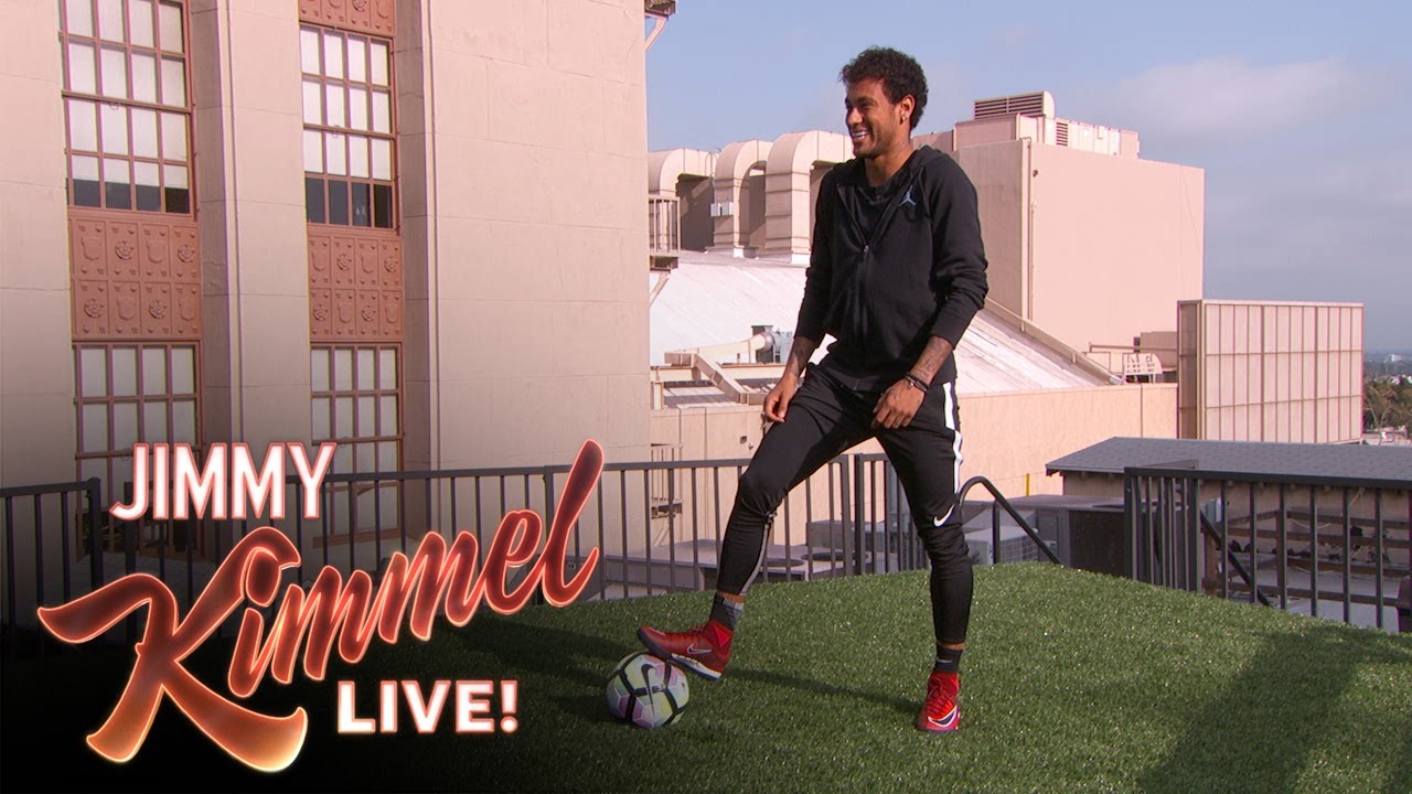 Neymar Jr. Attempts Terrifying Shot from Jimmy Kimmel’s Roof