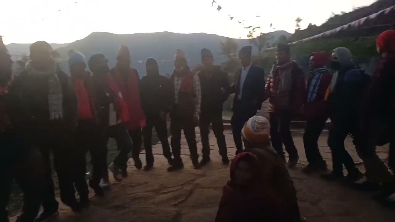 अछाम तामाङकोट को देउडा खेल 