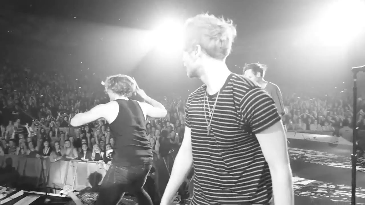 LUKE HEMMINGS -- don't let me down --