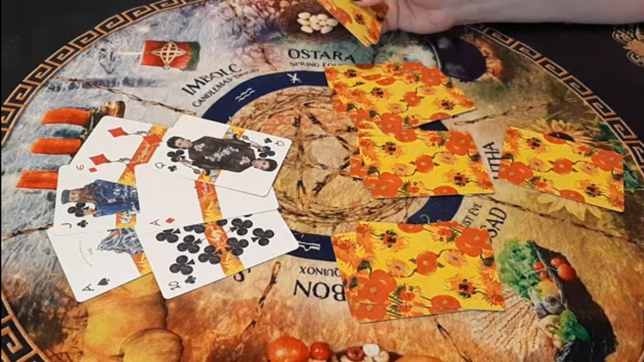 КАК КРЕСТОВЫЙ КОРОЛЬ СОБИРАЕТСЯ ПРОВЕСТИ ВЫХОДНЫЕ...? ♥️♣️