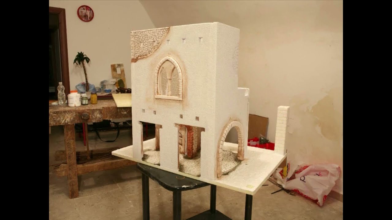 VIDEOARTE  MODELLISMO  "strutture  presepiali a  tutto tondo", personaggi: manufatto leccese.