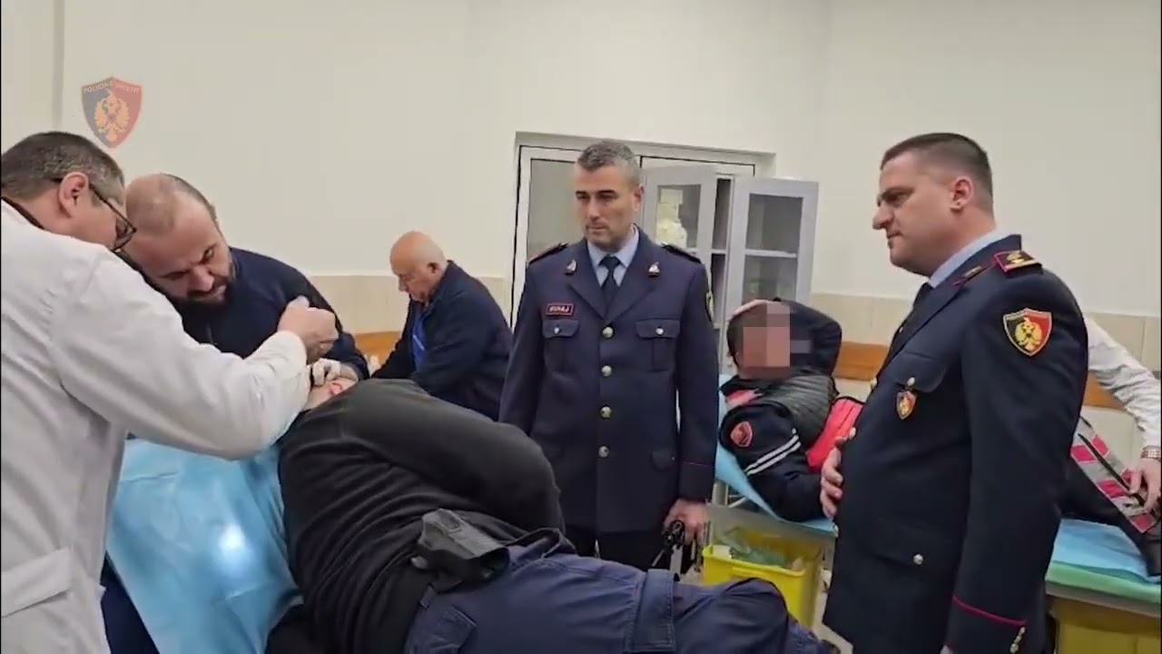 Policia e Shtetit: 11 efektivë të lënduar nga protestuesit e PD / 