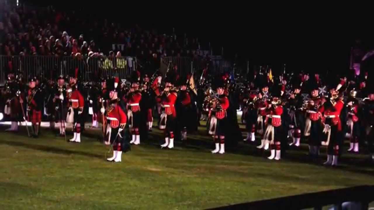 Highland Military Tattoo 2014 - Massed Bands Playing 