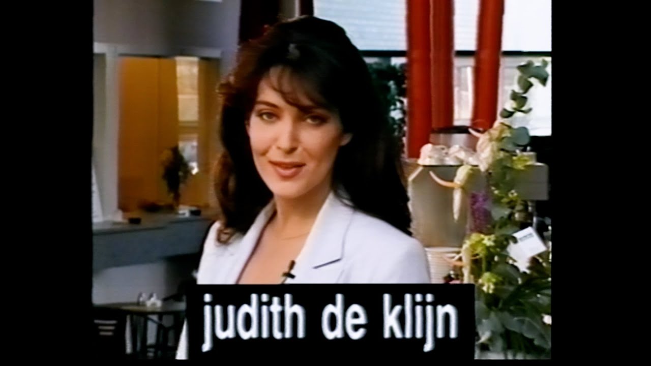 Veronica Outfit 1993