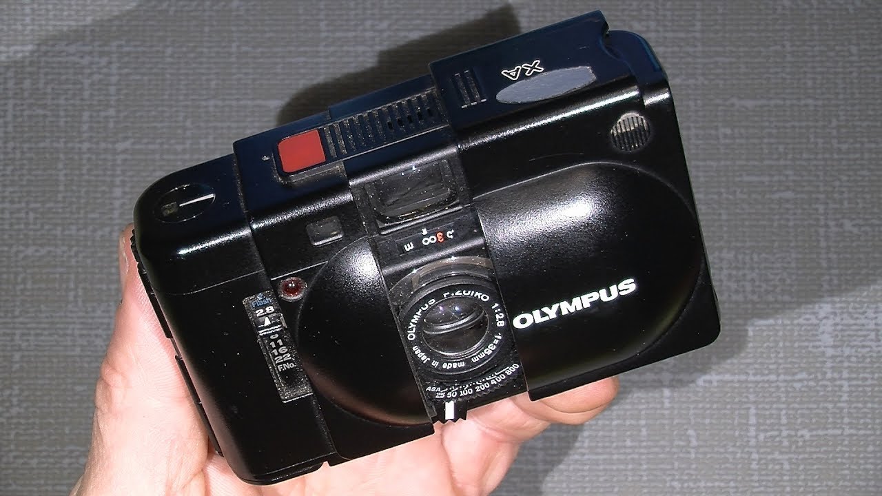 Working with Olympus XA, How to open the camera