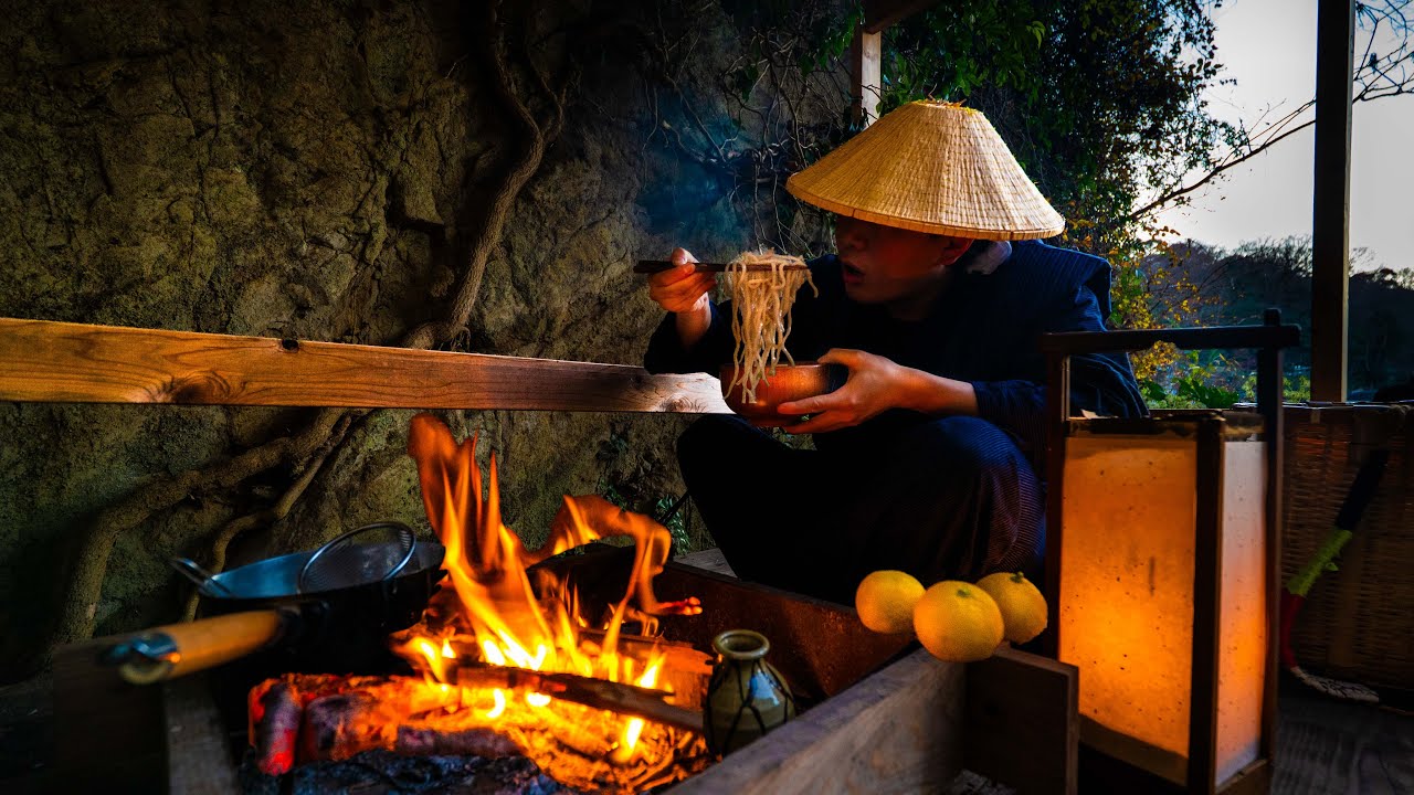 【年越しそば】焚き火で作る日本の味｜How to cook Soba | Japanese Culture
