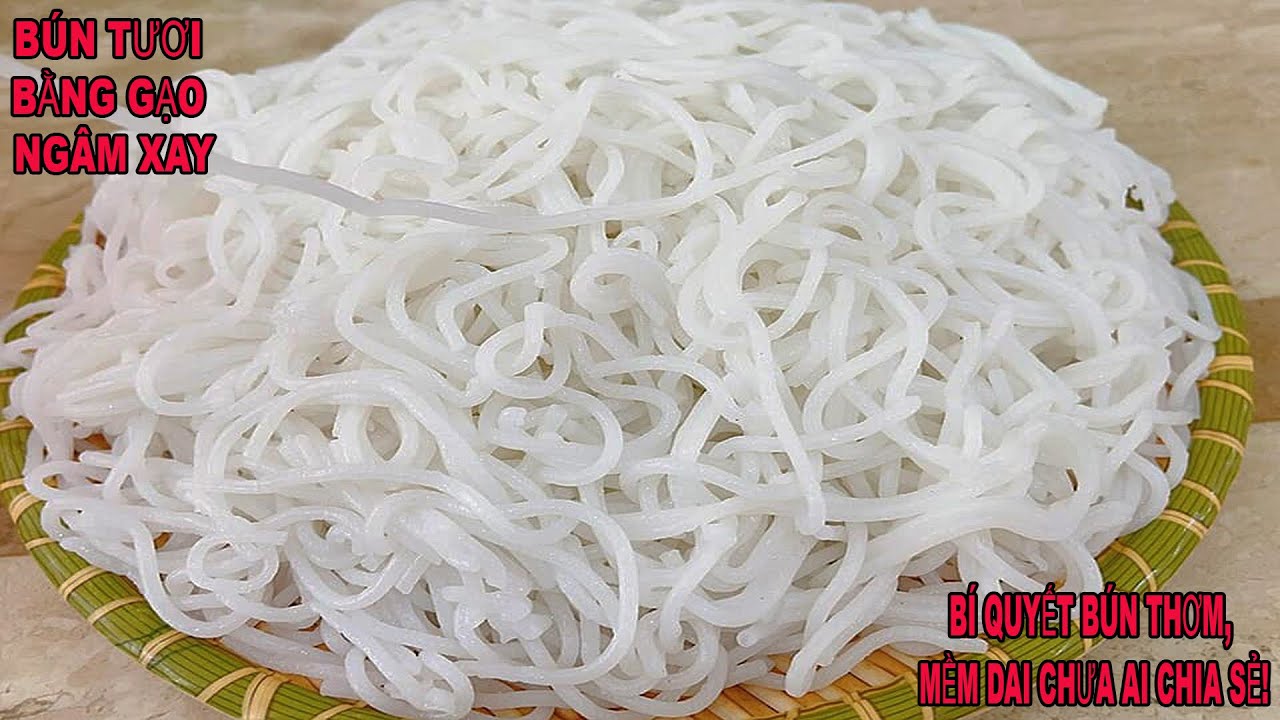 Chưa ai chia sẻ! BÚN TƯƠI BẰNG GẠO NGÂM XAY MÁY SINH TỐ,THƠM NGON, MỀM DAI bằng khuôn ép khoai tây!