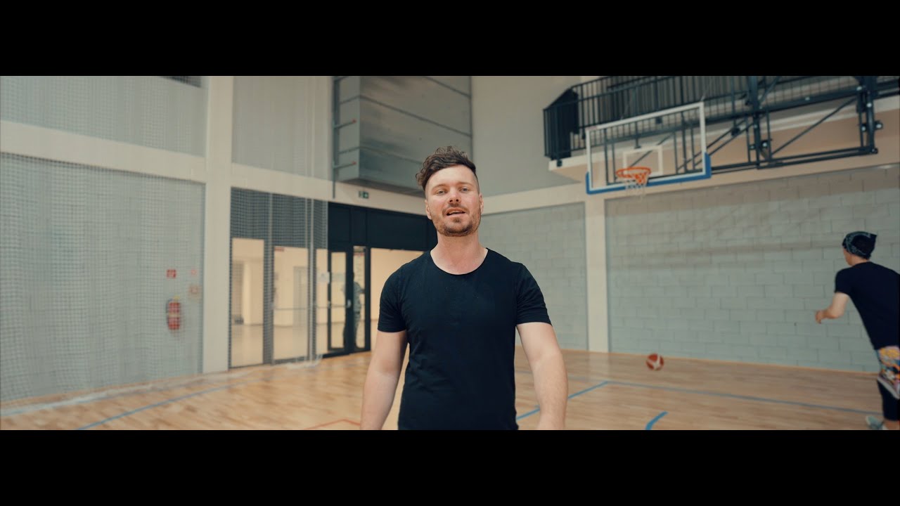 S&aacute;m Sebou - Povedz mi (Official Video)