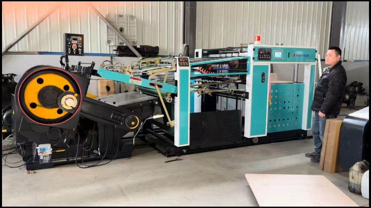 Manual die cutter and creasing with automatic feeder machine
