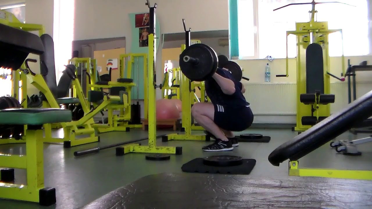 form check: high bar squats-close stance