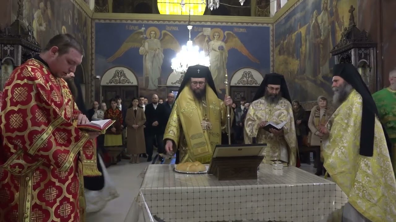 Литургия и панахида