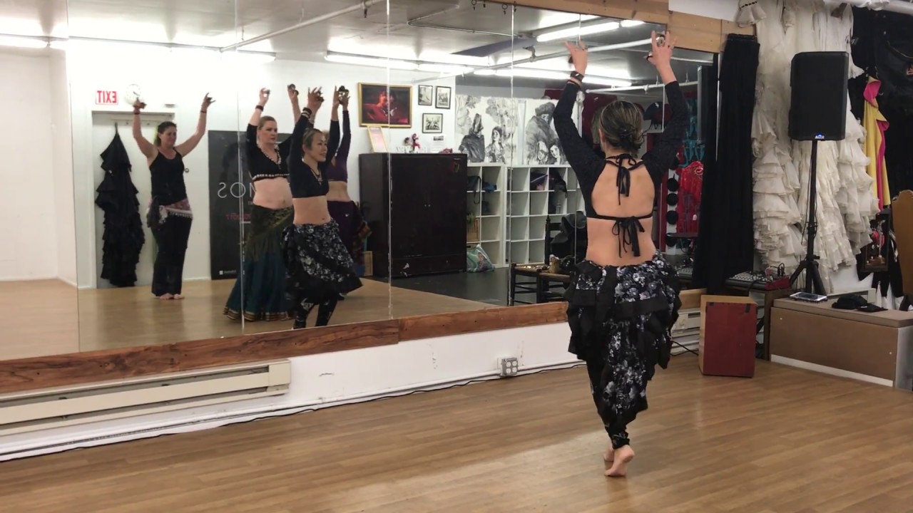 #4 FCBD® Friday Flow with Michiyo - Turkish Shimmy 1/2 & 1/4 turns