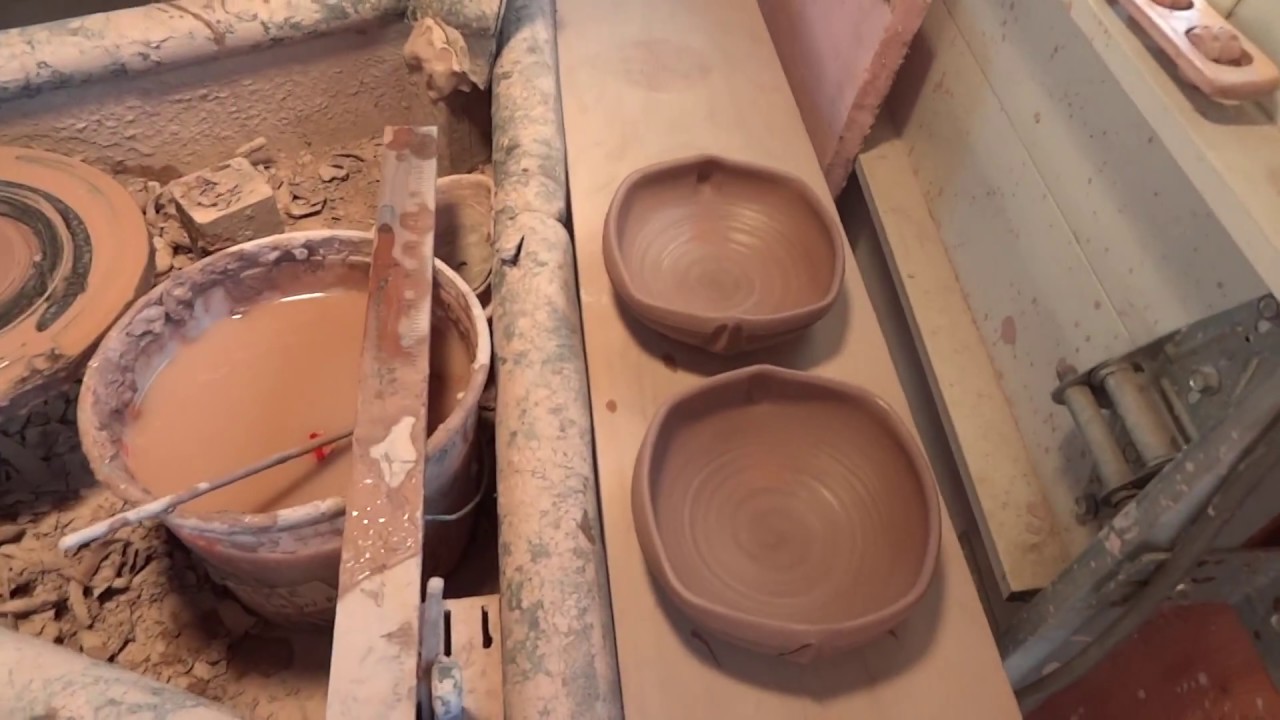 Throwing a squared dish - Oct 17 with Simon Leach