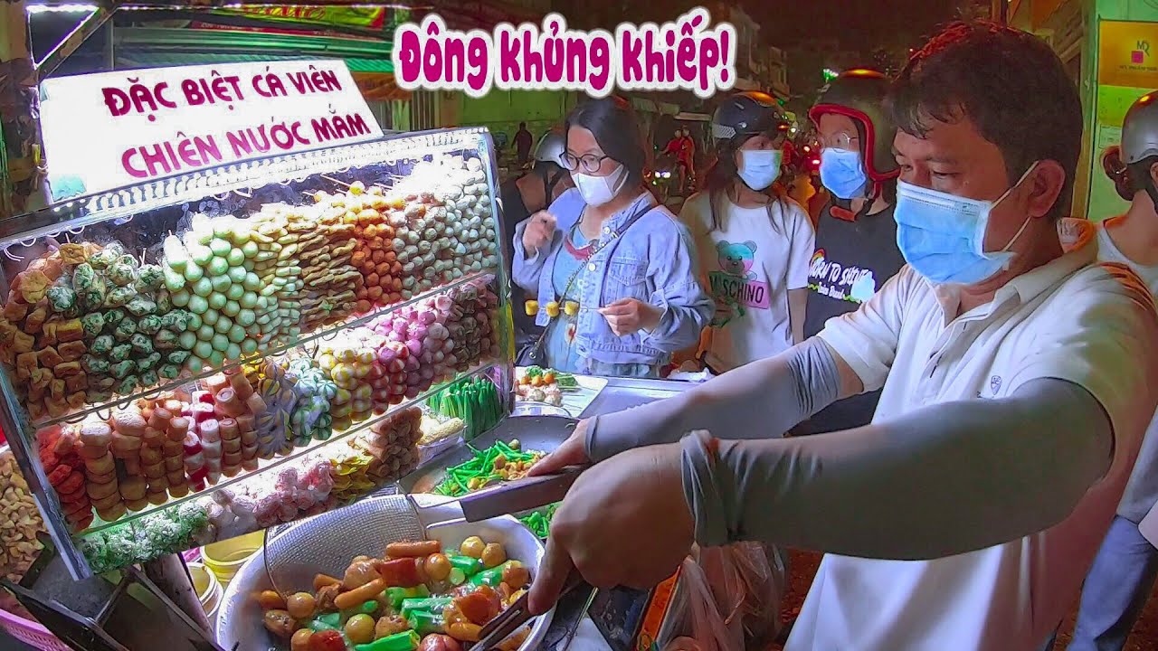 Đông khủng khiếp cá viên chiên sốt mắm tỏi tóp mỡ thơm nức mũi, chỉ từ 5k gây bão Sài Gòn
