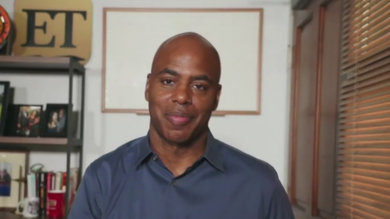 Kevin Frazier glad to be back on set for 40th season of ET