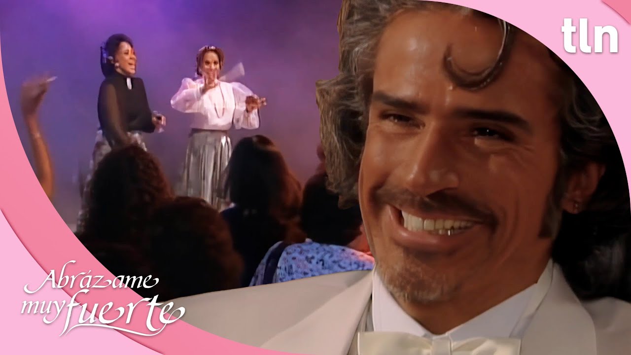 Las mujeres cobran revancha y disfrutan de un gran show | Abrázame muy fuerte | Capítulo 53 | tln