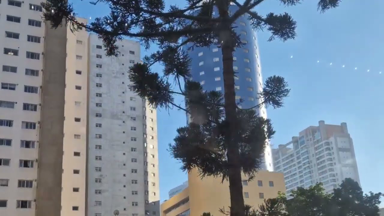 Curitiba - La Ciudad Modelo de Brasil