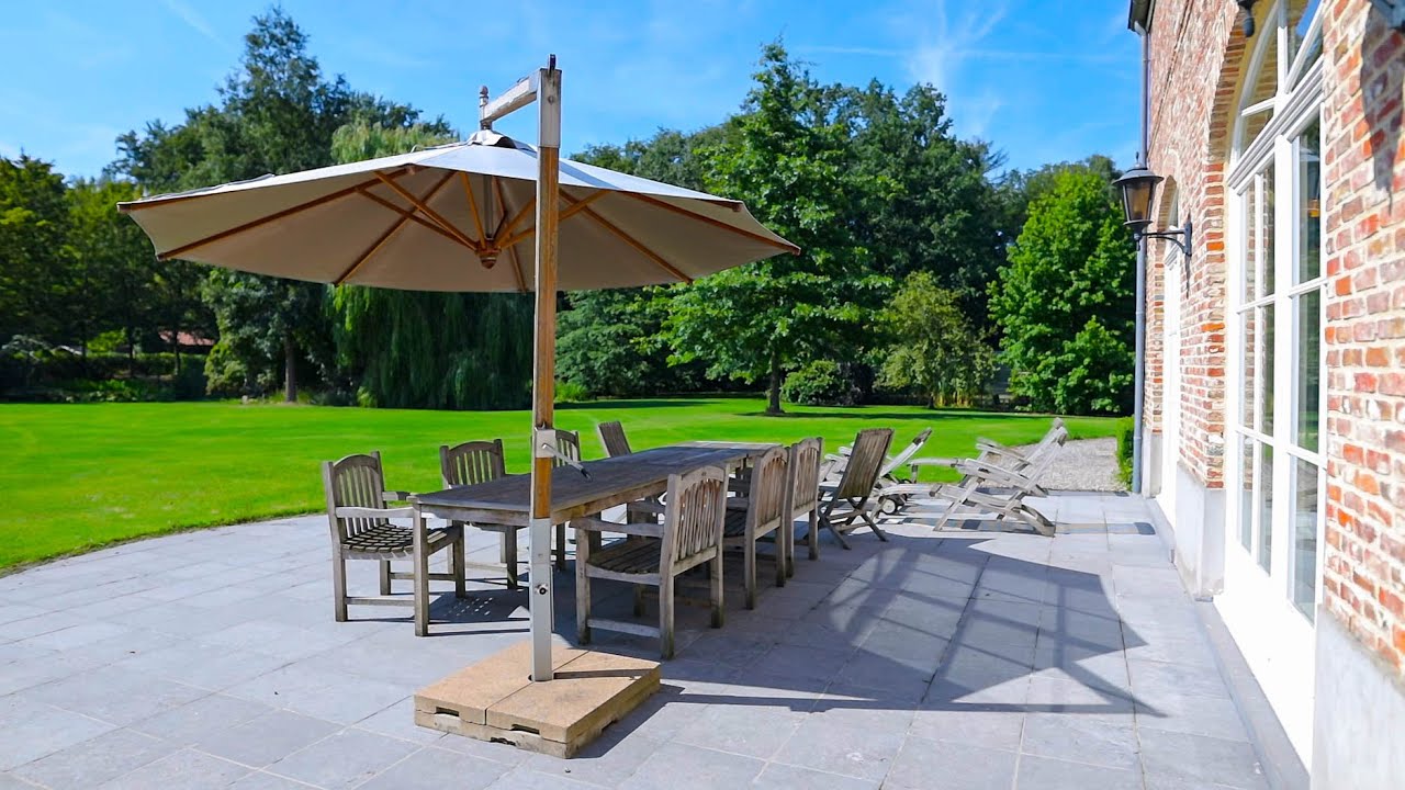 Vastgoed | Kasteelhoeve in Hof Ter Linden te Schilde (Real Estate Video)