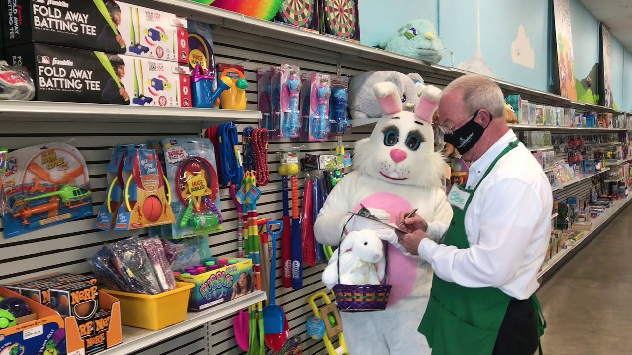 Easter Bunny Visits Fundemonium