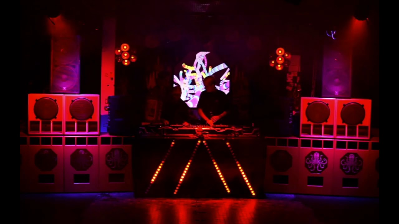Deteste b2b Svenska @ Oktagon Livestream: TECHNO (Full Video)