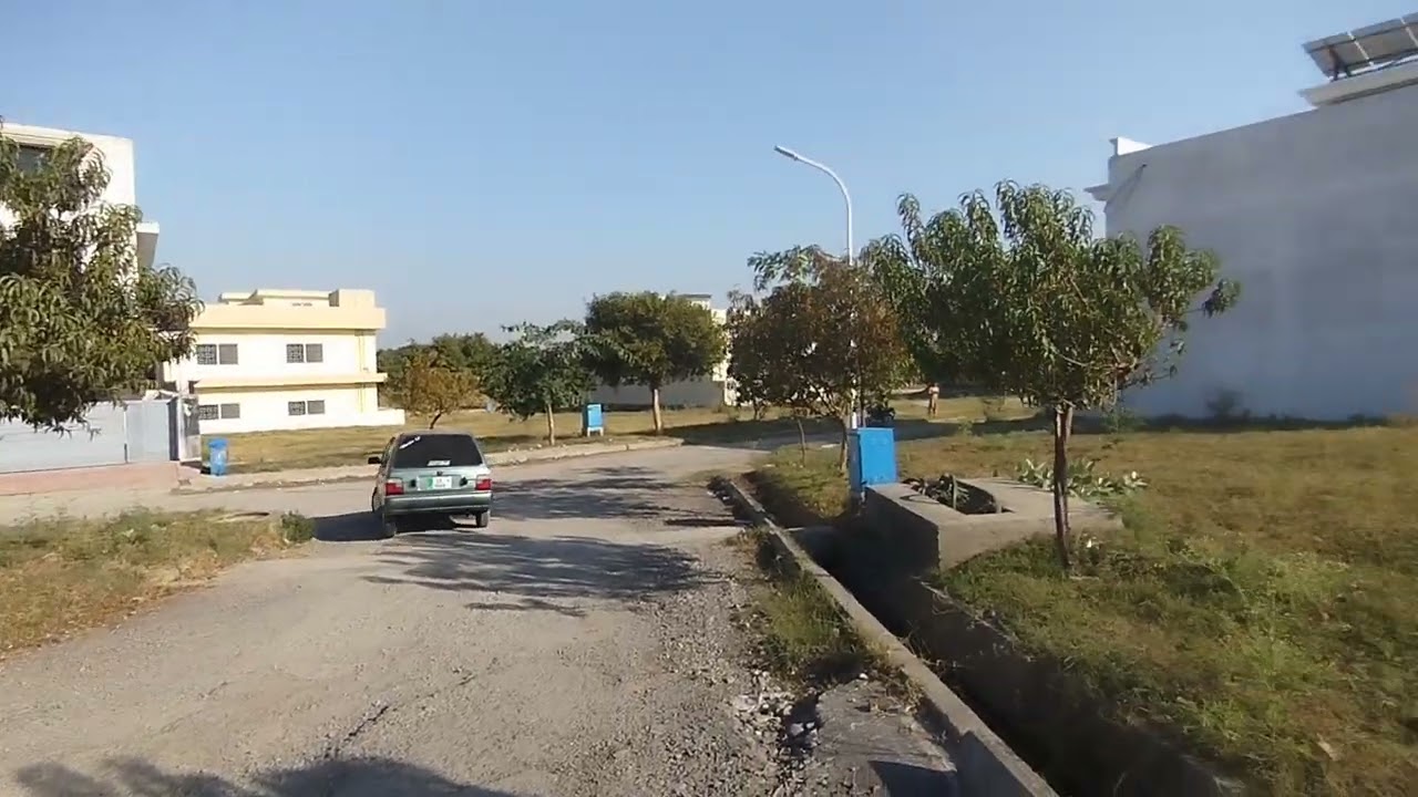 10 Marla Plot For Sale | Corner + 4 Marla Extra Land | Solid Land | Gulberg Residencia Islamabad