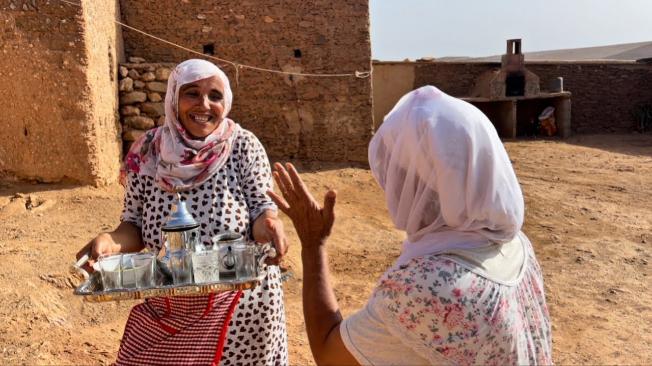 في البادية/ ضحك بلا تيد كي خرج تفرتيت😂هدشي علاش حيحات عل عروستها😮لموت ضحك مع هد لعكوزة او عريساتها🤣